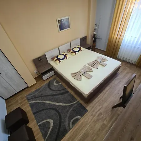 Hotel семеен аристо
